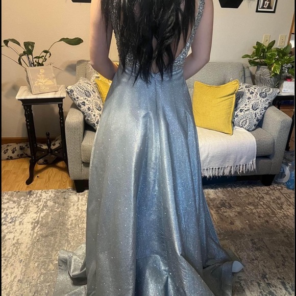 Prom dress! Never worn - Picture 2 of 4